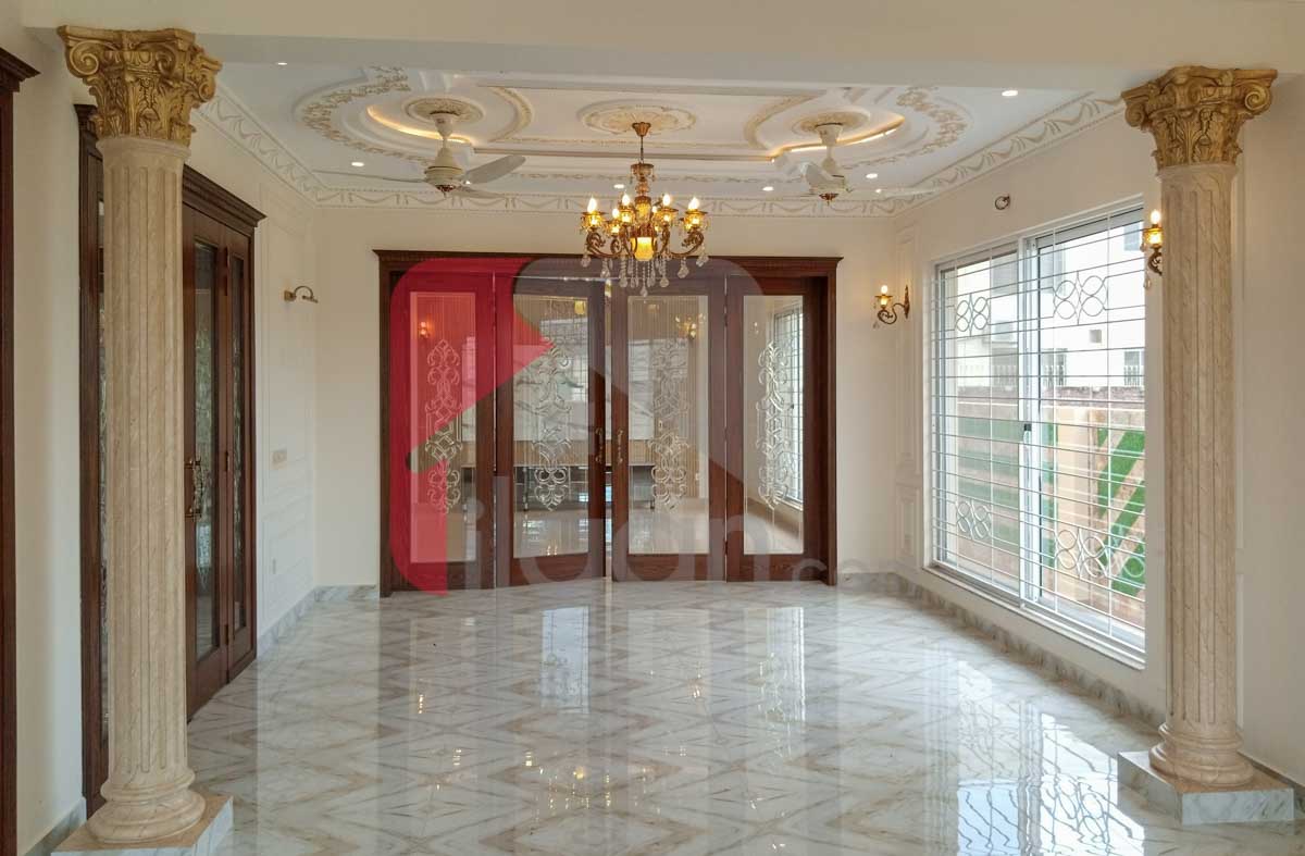 1 Kanal House for Sale in Block E, Phase 1, State Life Housing Society, Lahore