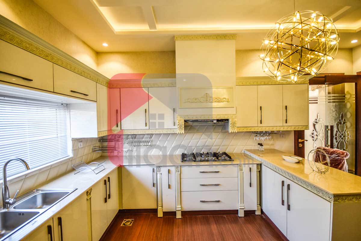 1 Kanal House for Sale in State Life Housing Society, Lahore