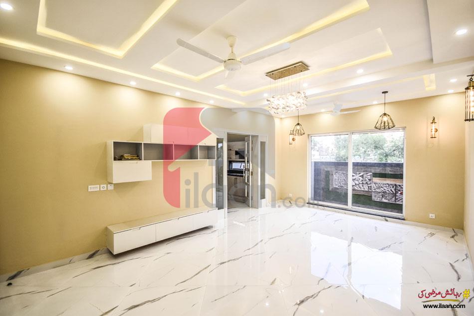 9 Marla House for Sale in Bankers Cooperative Housing Society, Lahore