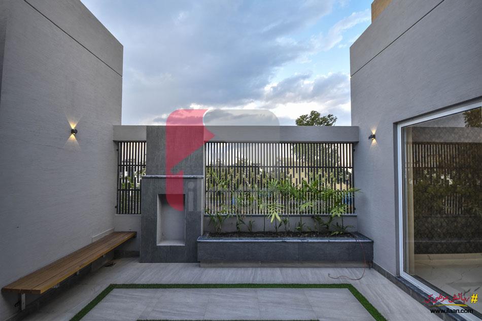 9 Marla House for Sale in Bankers Cooperative Housing Society, Lahore