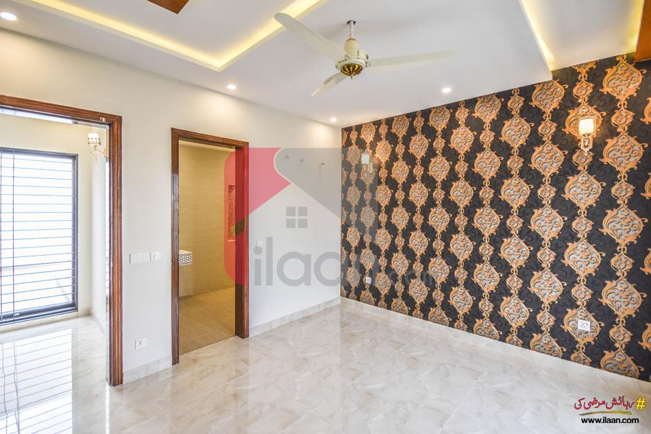 9 Marla House for Sale in Bankers Cooperative Housing Society, Lahore