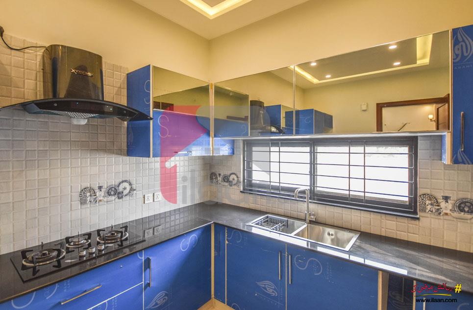 9 Marla House for Sale in Bankers Cooperative Housing Society, Lahore
