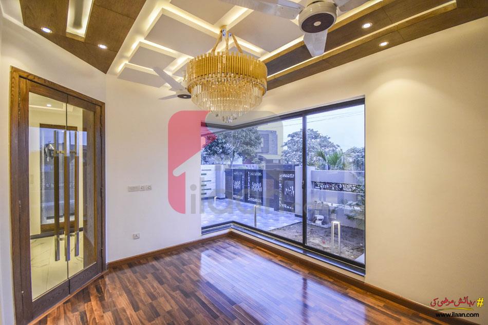 9 Marla House for Sale in Bankers Cooperative Housing Society, Lahore