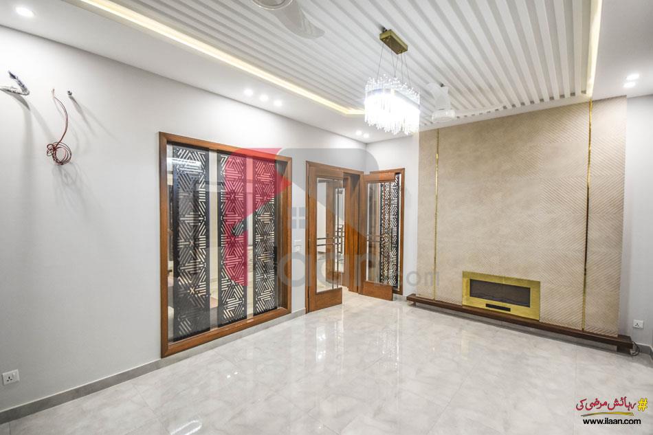 9 Marla House for Sale in Bankers Cooperative Housing Society, Lahore