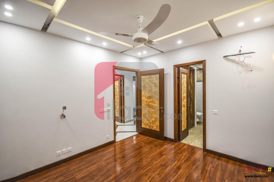 9 Marla House for Sale in Bankers Cooperative Housing Society, Lahore