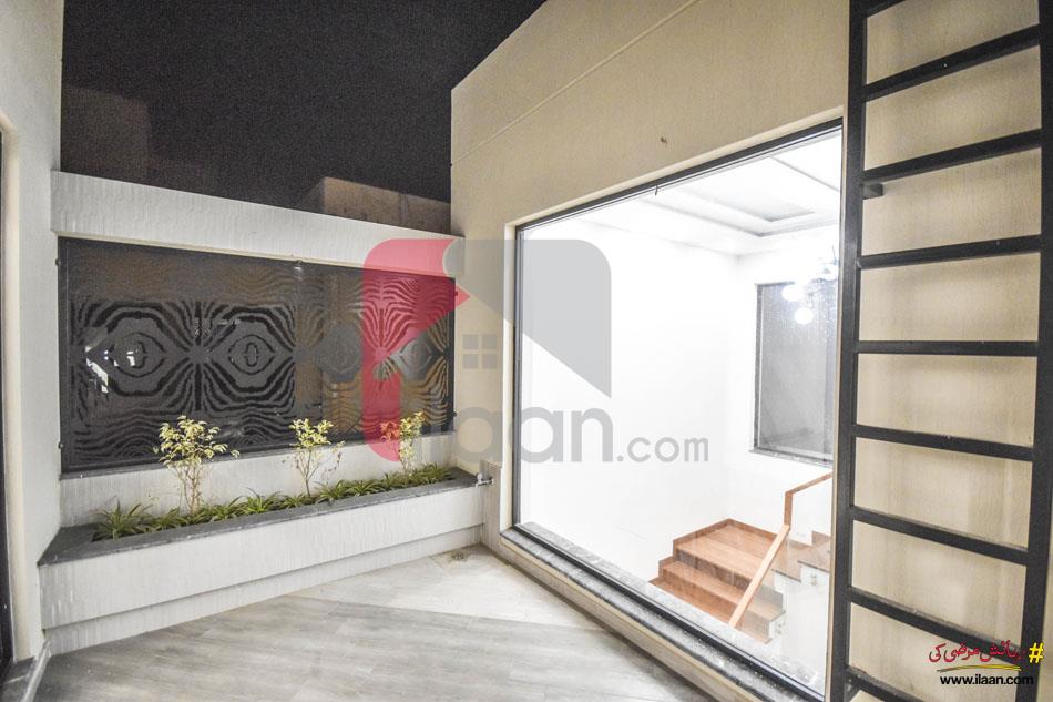 9 Marla House for Sale in Bankers Cooperative Housing Society, Lahore
