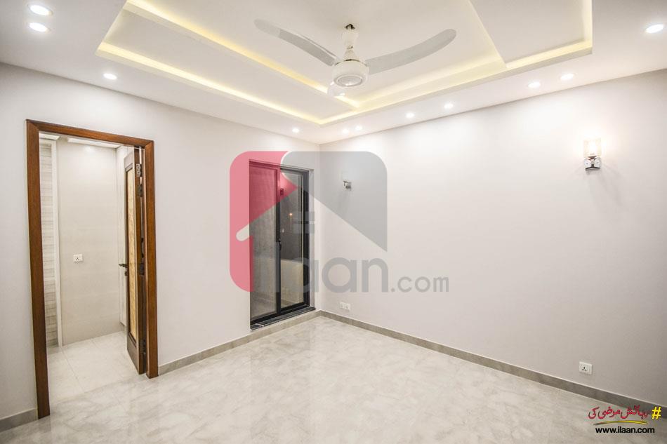 9 Marla House for Sale in Bankers Cooperative Housing Society, Lahore