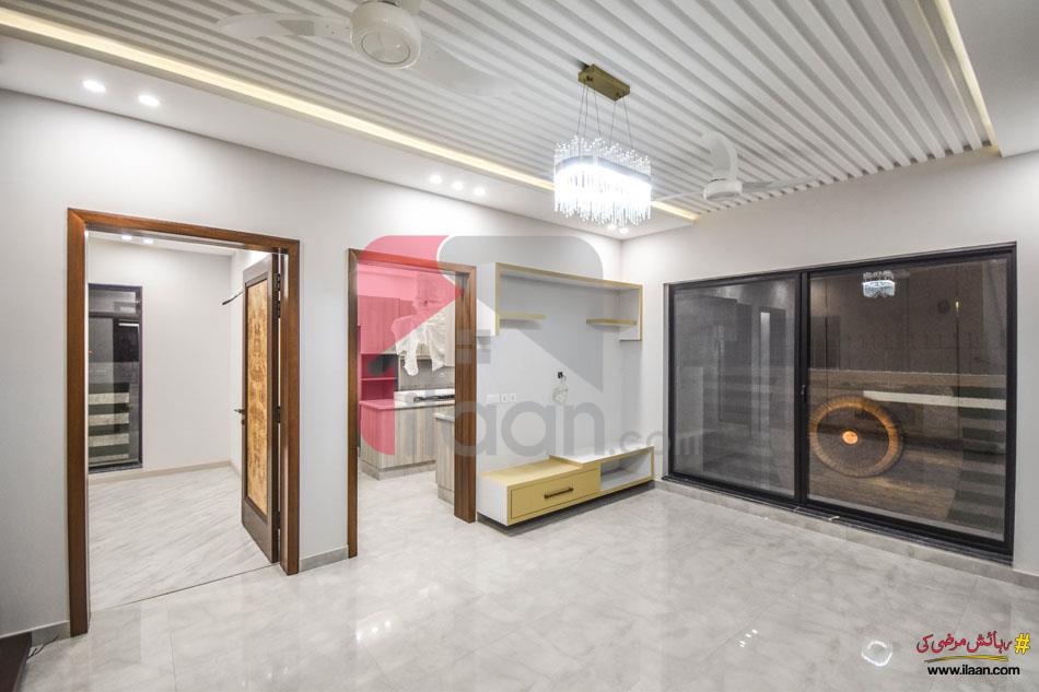 9 Marla House for Sale in Bankers Cooperative Housing Society, Lahore