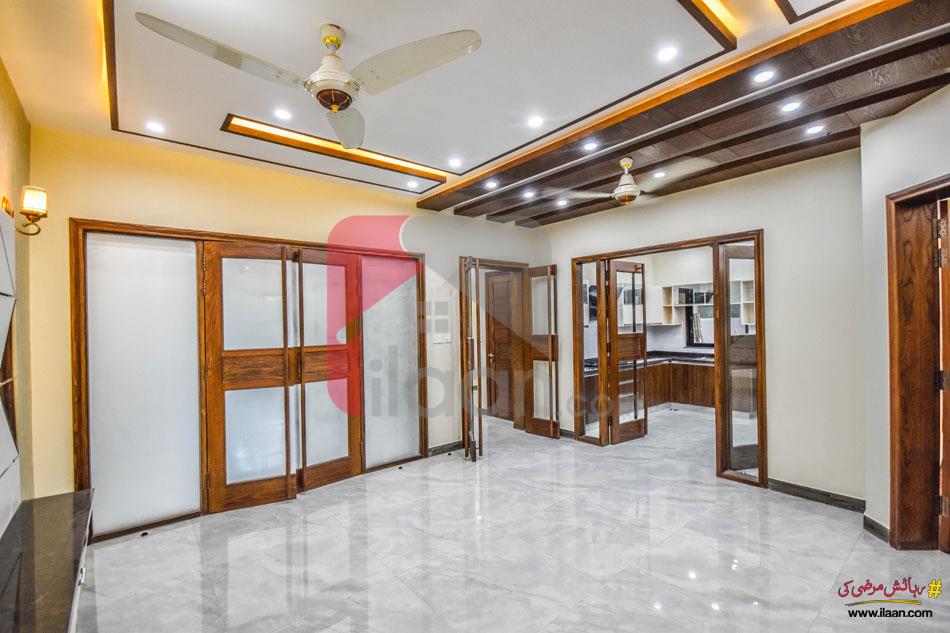 9 Marla House for Sale in Bankers Cooperative Housing Society, Lahore