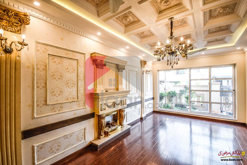 9 Marla House for Sale in Bankers Cooperative Housing Society, Lahore