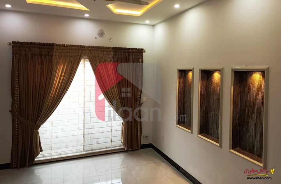 10 Marla House for Sale in Block J, LDA Avenue 1, Lahore