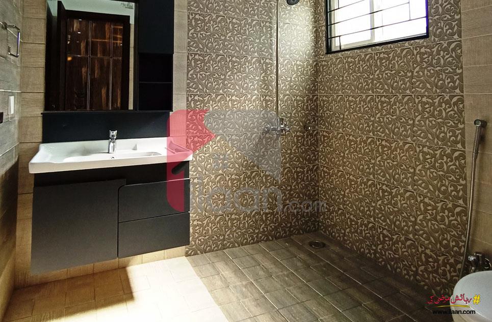 10 Marla House for Sale in Block J, LDA Avenue 1, Lahore