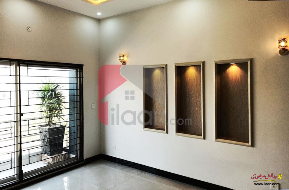 10 Marla House for Sale in Block J, LDA Avenue 1, Lahore