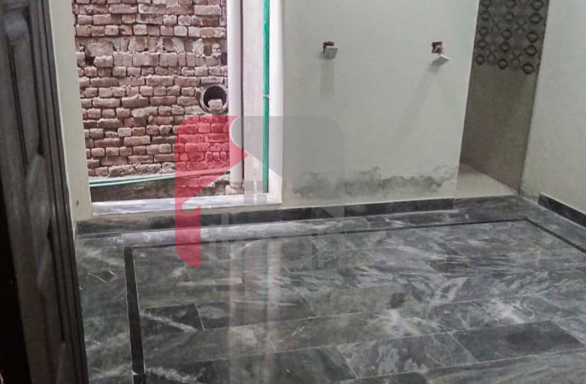 4 Marla Office for Rent (Second Floor) in Block FF, Phase 4, DHA Lahore