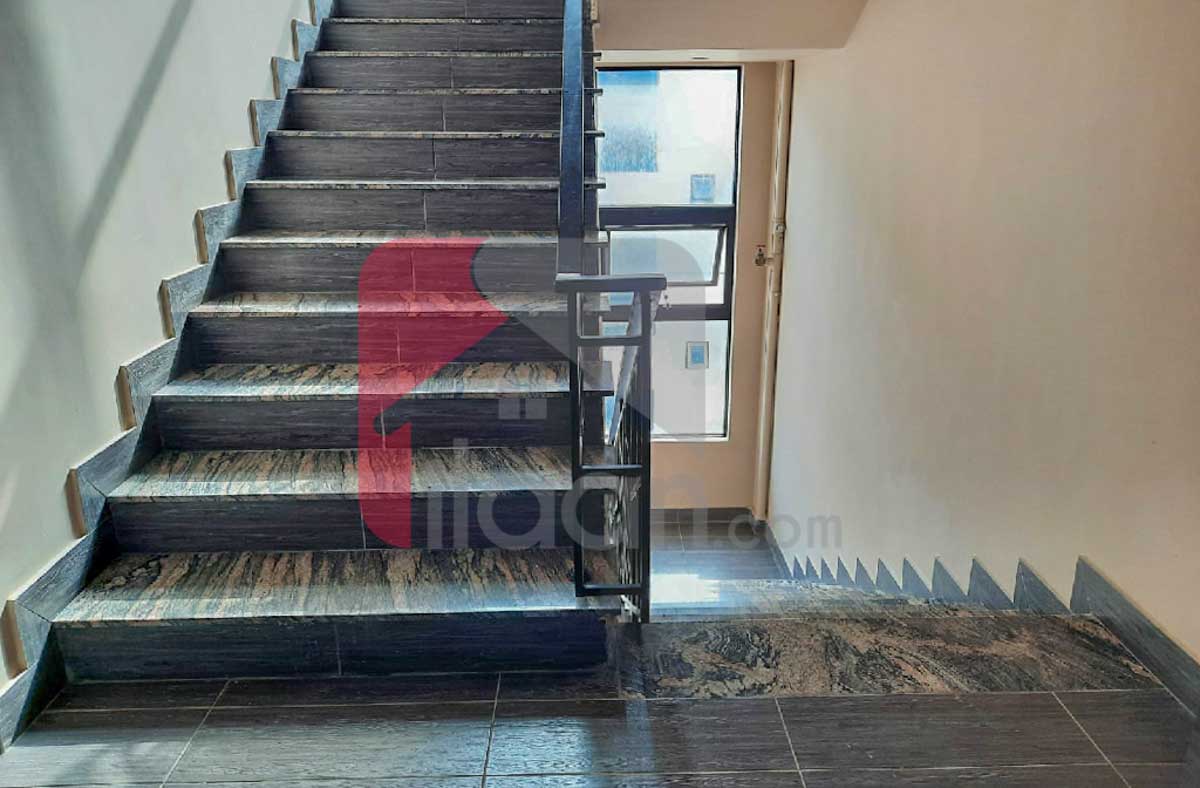 600 Sq.ft Office for Rent (Third Floor) in Phase 2, DHA Karachi
