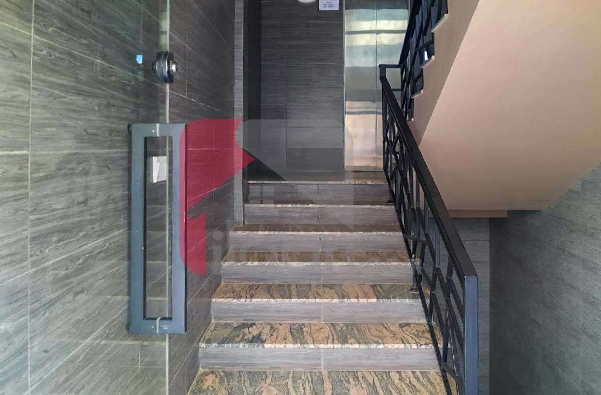 600 Sq.ft Office for Rent (Third Floor) in Phase 2, DHA Karachi
