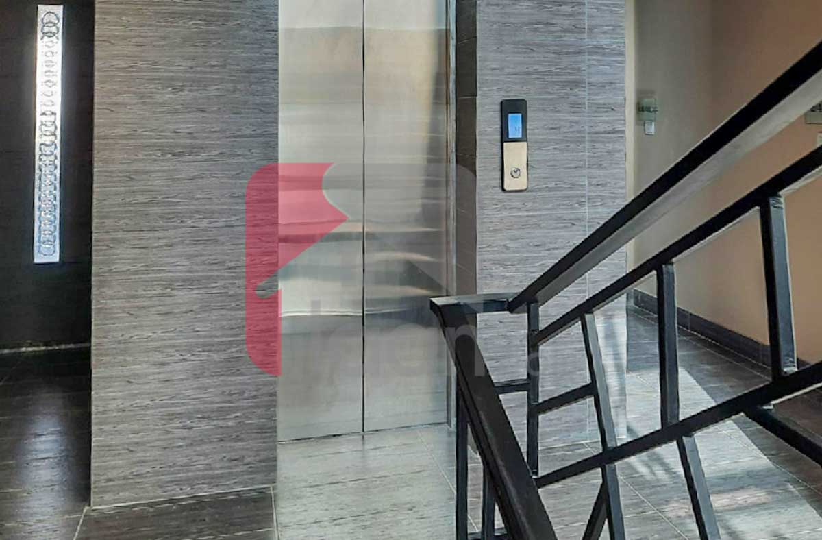 600 Sq.ft Office for Rent (Third Floor) in Phase 2, DHA Karachi