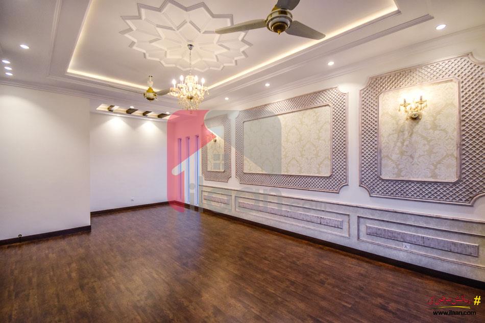 10 Marla House for Sale in Phase 6, DHA Lahore