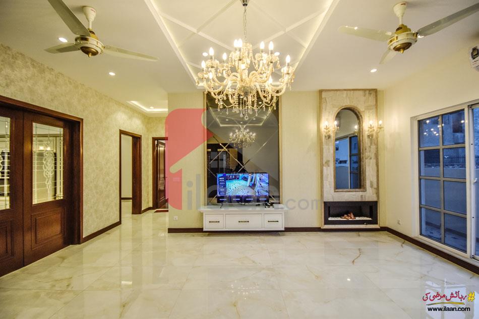 10 Marla House for Sale in Phase 6, DHA Lahore