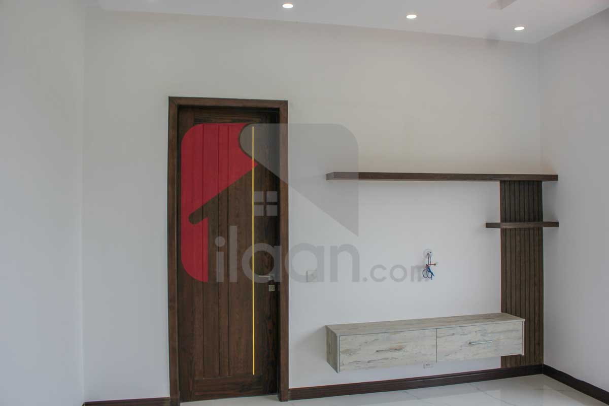1 Kanal House for Sale in Block N, Phase 6, DHA Lahore