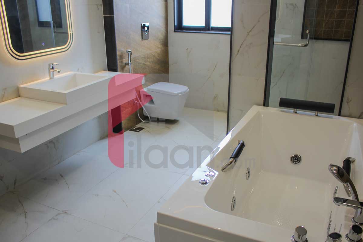 1 Kanal House for Sale in Block N, Phase 6, DHA Lahore