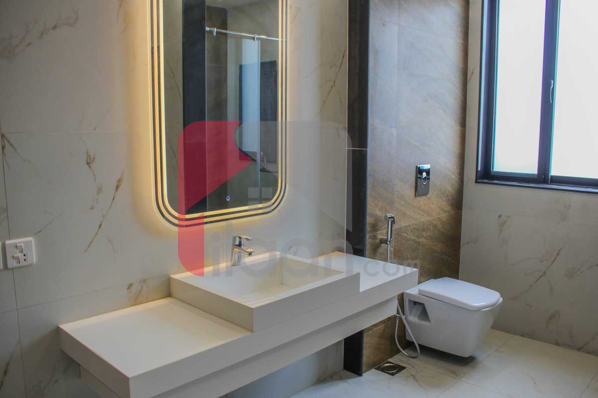 1 Kanal House for Sale in Block N, Phase 6, DHA Lahore
