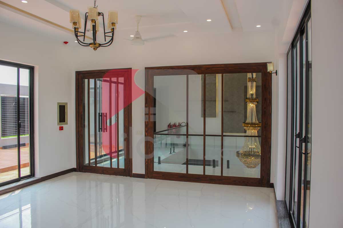 1 Kanal House for Sale in Block N, Phase 6, DHA Lahore