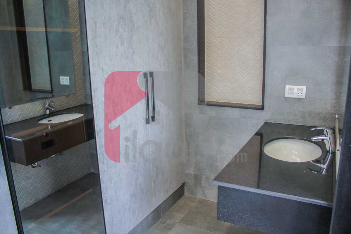 1 Kanal House for Sale in Block N, Phase 6, DHA Lahore