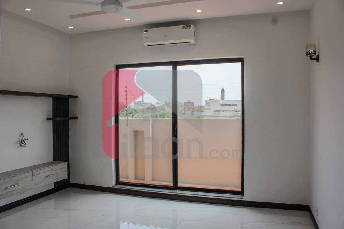 1 Kanal House for Sale in Block N, Phase 6, DHA Lahore