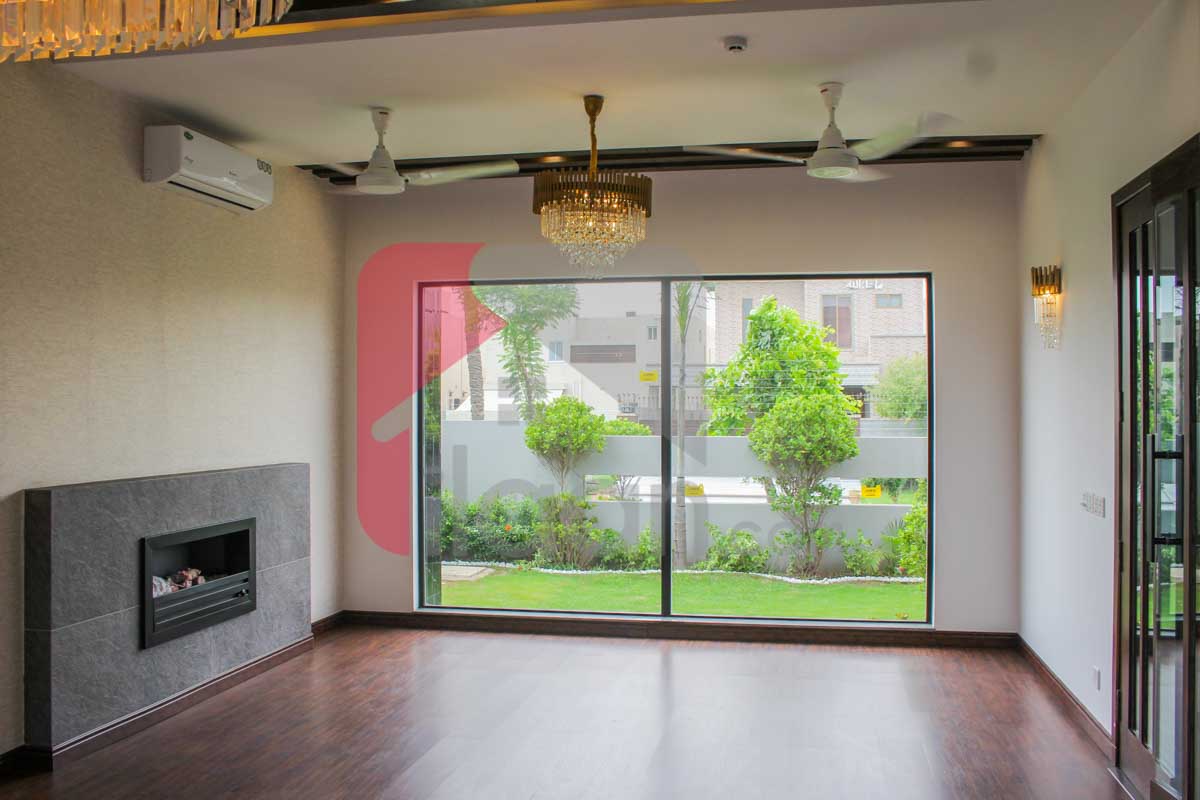 1 Kanal House for Sale in Block N, Phase 6, DHA Lahore