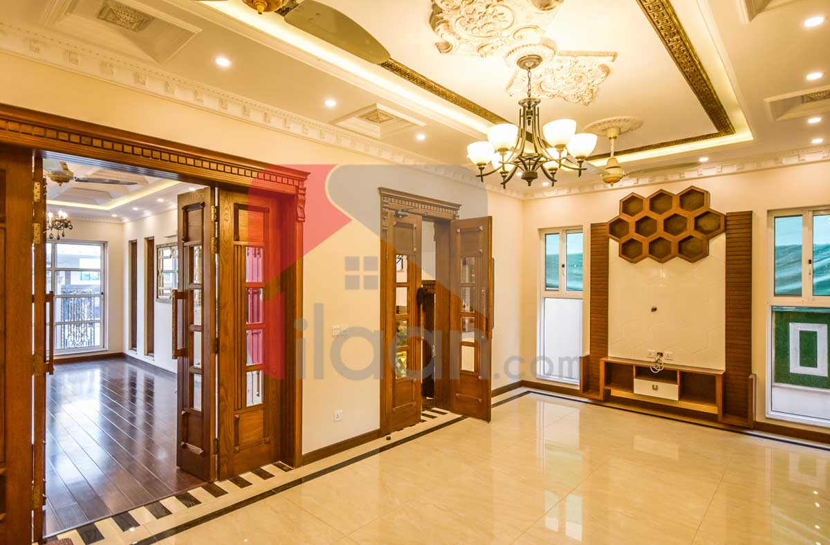10 Marla House for Sale in Formanites Housing Scheme, Lahore