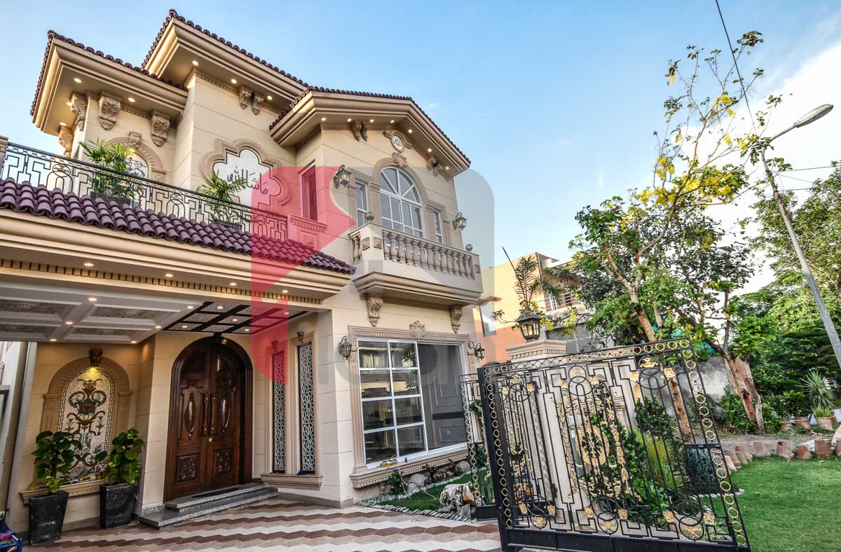 10 Marla House for Sale in Formanites Housing Scheme, Lahore