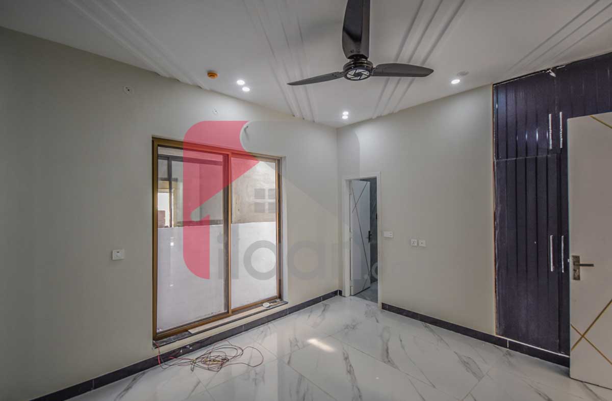 8 Marla House for Sale in Phase 6, DHA Lahore