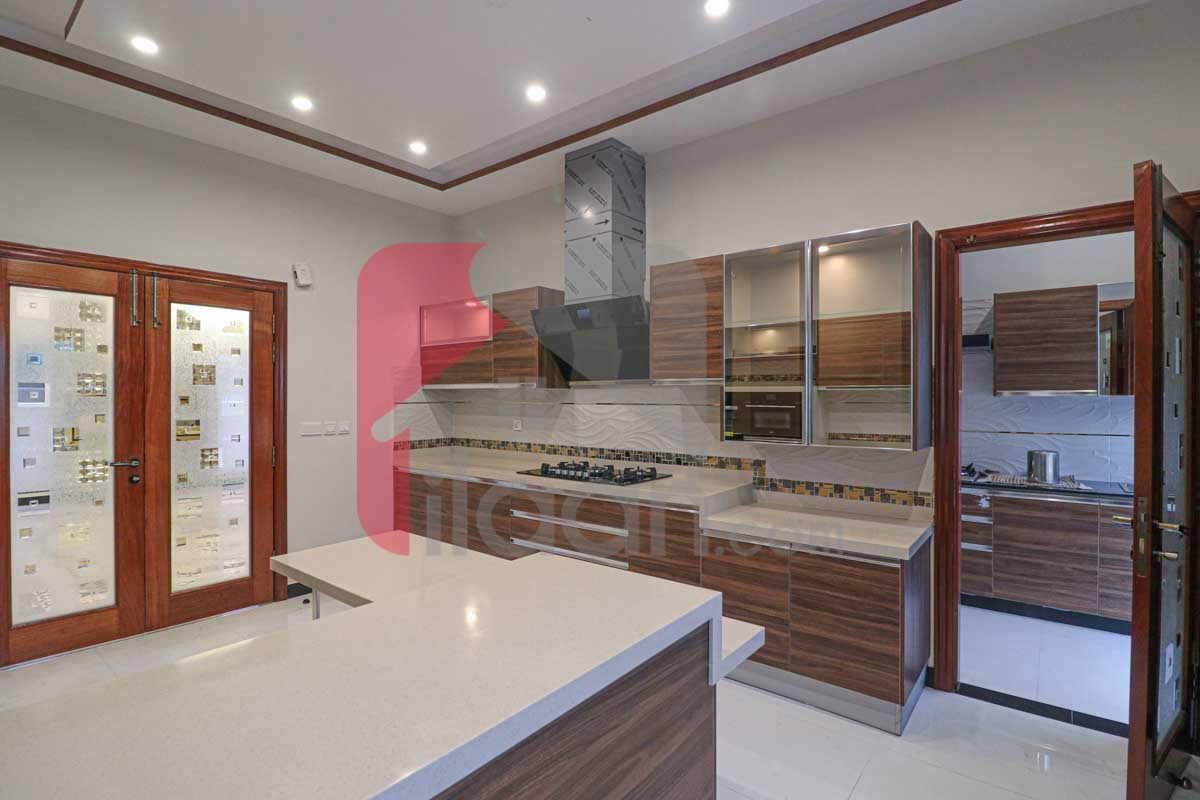 1 Kanal House for Sale in State Life Housing Society, Lahore