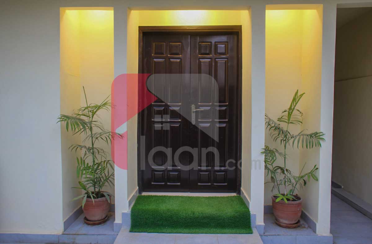 300 Sq.yd House for Sale in Phase 4, DHA Karachi