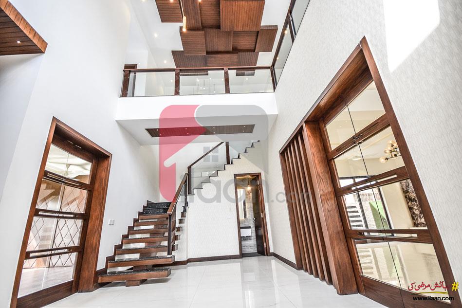 18 Marla House for Sale in Bankers Cooperative Housing Society, Lahore
