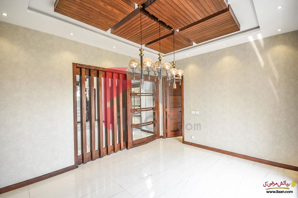 18 Marla House for Sale in Bankers Cooperative Housing Society, Lahore