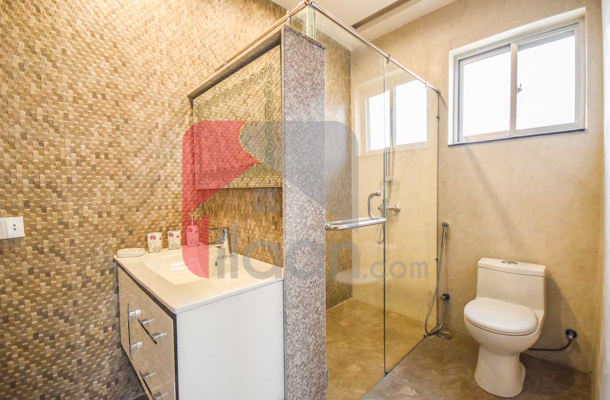 10 Marla House for Sale in Phase 6, DHA Lahore