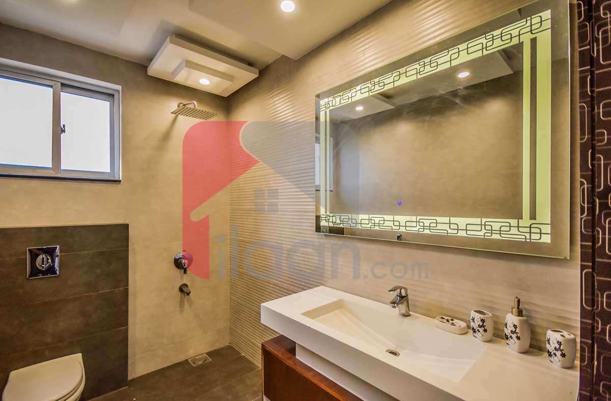 10 Marla House for Sale in Phase 6, DHA Lahore