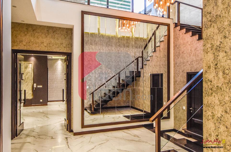 10 Marla House for Sale in State Life Housing Society, Lahore