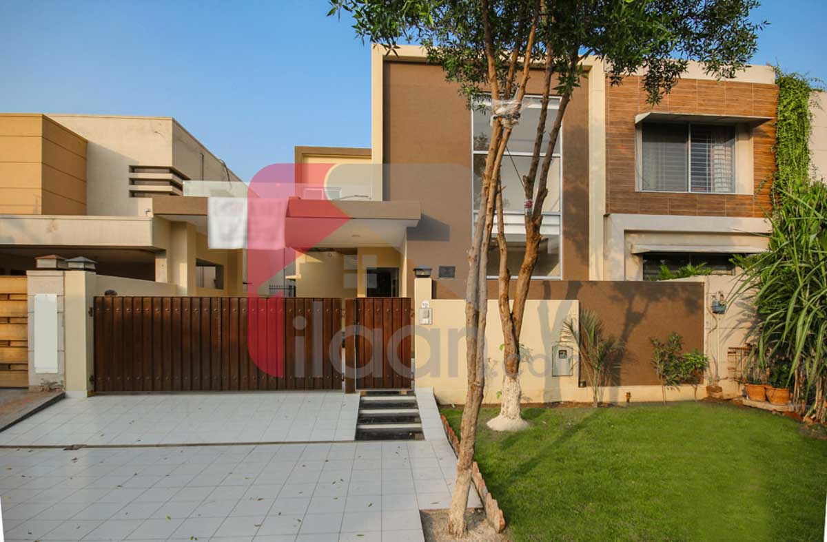 10 Marla House for Sale in Phase 6, DHA Lahore