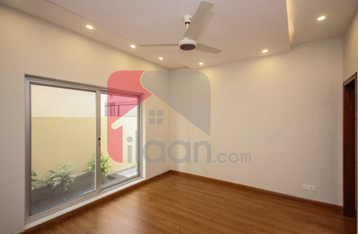 10 Marla House for Sale in Phase 6, DHA Lahore
