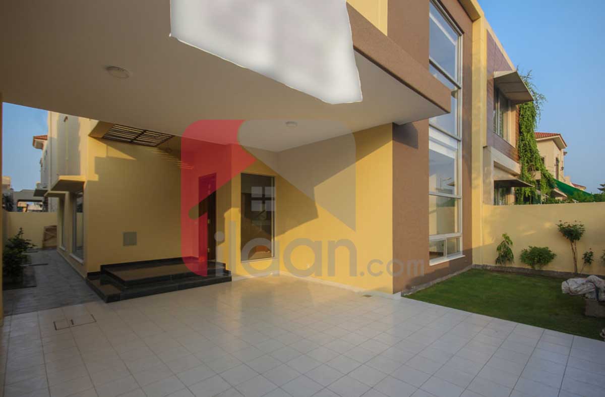 10 Marla House for Sale in Phase 6, DHA Lahore