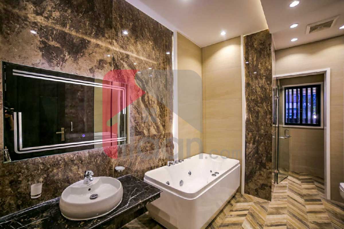 10 Marla House for Sale in Phase 6, DHA Lahore