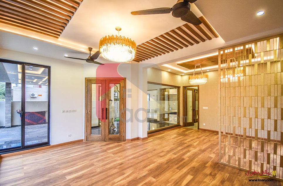 10 Marla House for Sale in Phase 3, DHA Lahore