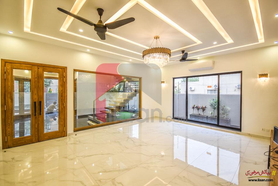 10 Marla House for Sale in Phase 3, DHA Lahore