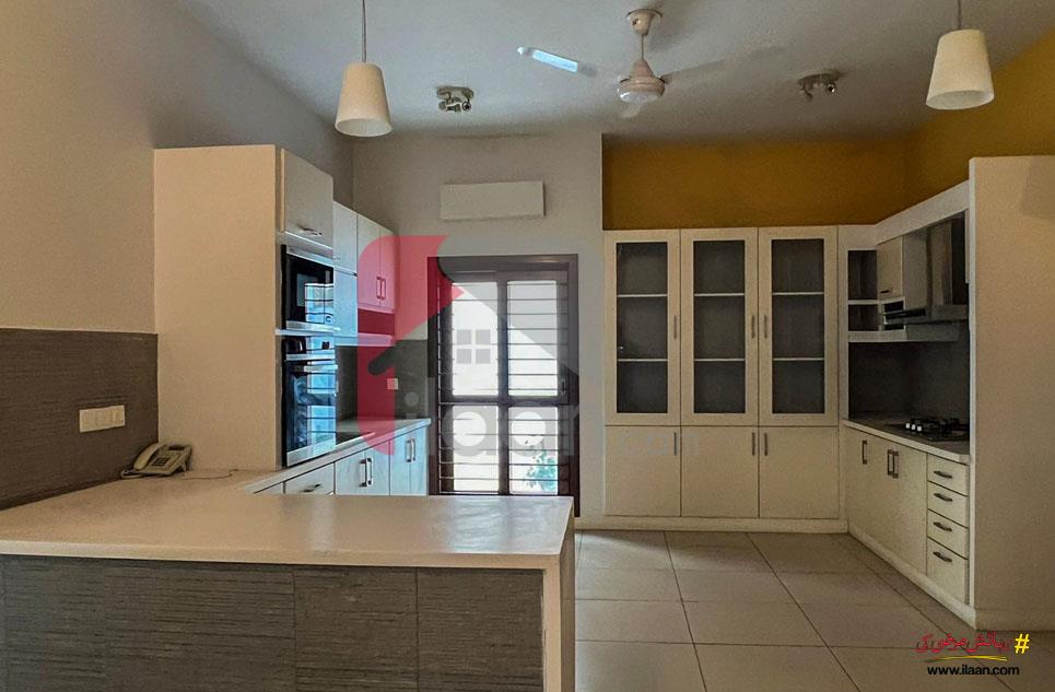 666 Sq.yd House for Sale in Phase 6, DHA Karachi