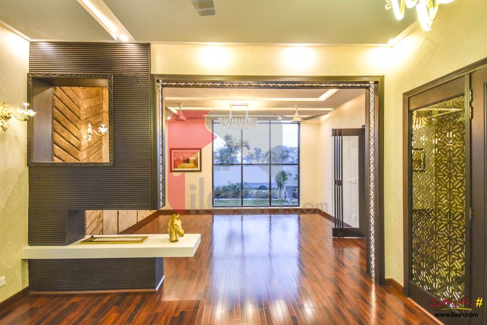 10 Marla House for Sale in Phase 6, DHA Lahore