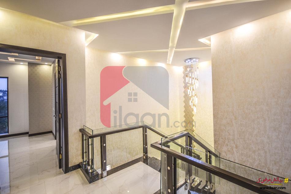 10 Marla House for Sale in Phase 6, DHA Lahore