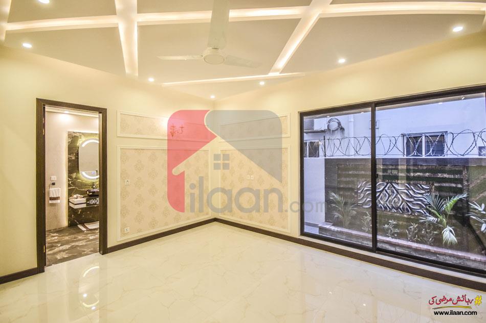 10 Marla House for Sale in Phase 6, DHA Lahore